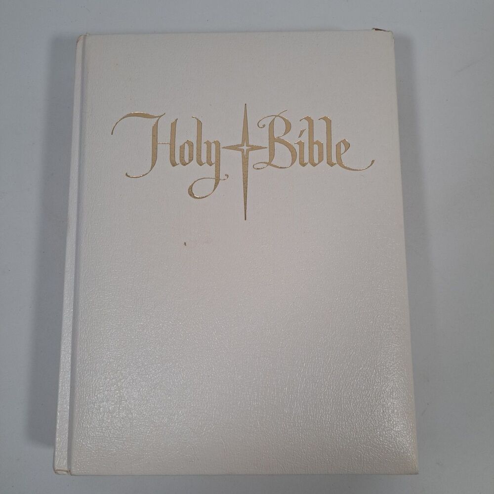 Large White Family HOLY BIBLE 1965 KJV J.G. Ferguson Publish VTG Gold Embossed